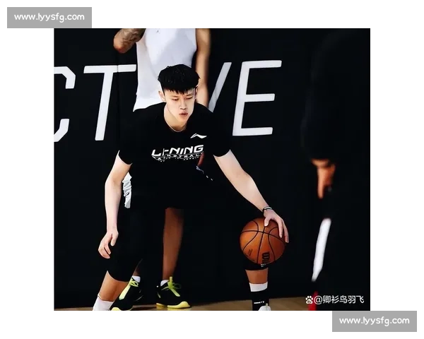 官宣!曾凡博加盟篮网,NBA 中国赛开启留洋新章 官宣!曾凡博加盟篮网,NBA 中国赛开启留洋新章